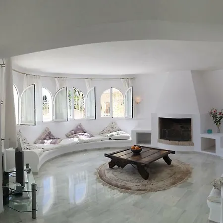 Villa Blanco *